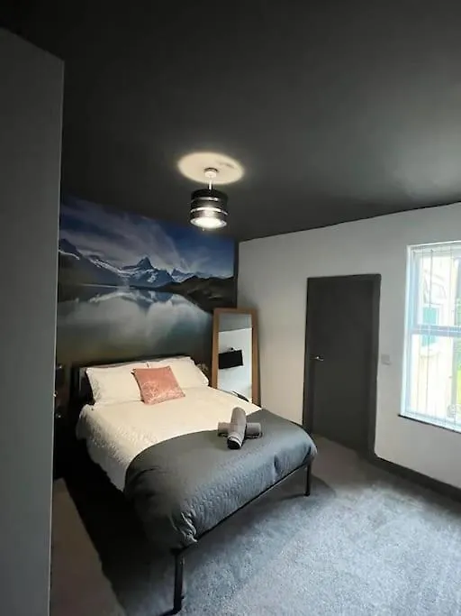 Station House - Furnished Lets Villa Swinton  Vakantiehuis